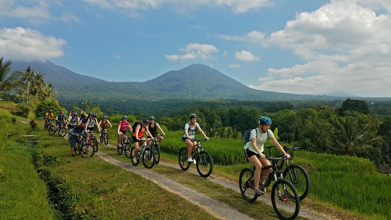 Kintamani Downhill Cycling Tour in Kintamani
